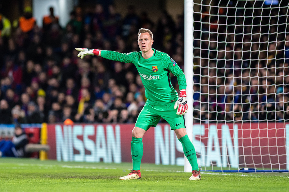 xpGQ, 巴萨队长特, 萨高层与巴 xpGQ, 巴萨队长特, 萨高层与巴