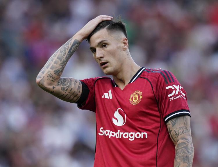 曼城没有捞, 如此