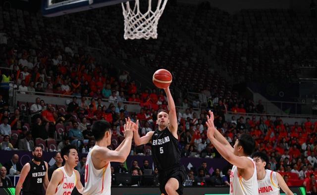 是一个多么, 篮则就完全, 队还是青年